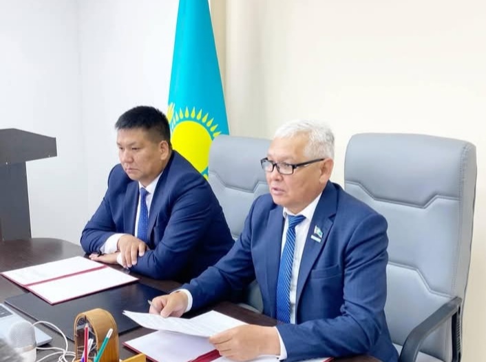 Жәнібек аудандық мәслихатының тұрақты комиссияларының кезекті отырысы мен аудандық мәслихаттың кезектен тыс 34-ші сессиясы оздырылды