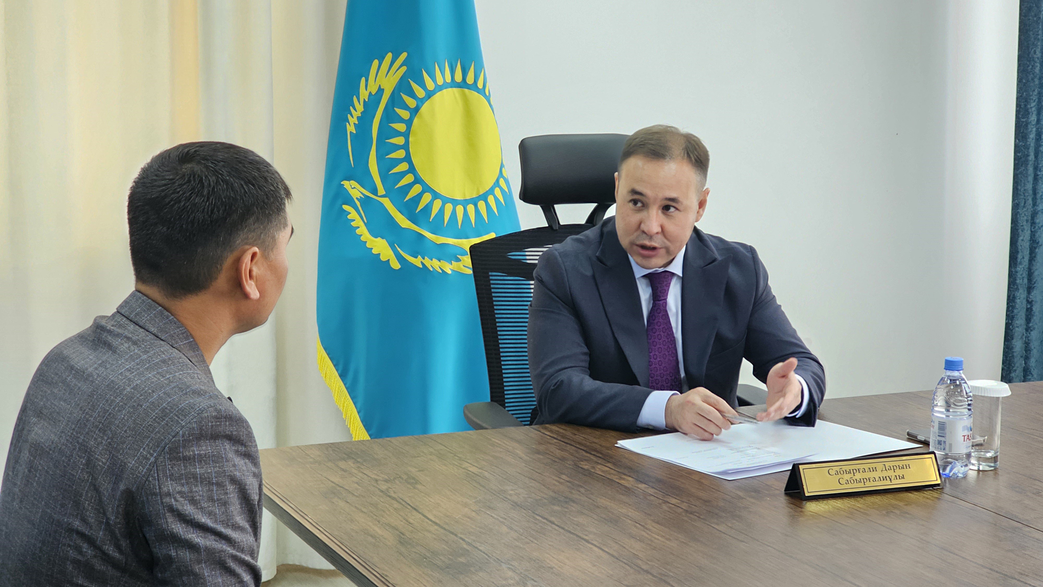 Целиноград ауданының әкімі Дарын Сабырғалиұлы азаматтарды жеке мәселелері бойынша кезекті қабылдауды өткізді