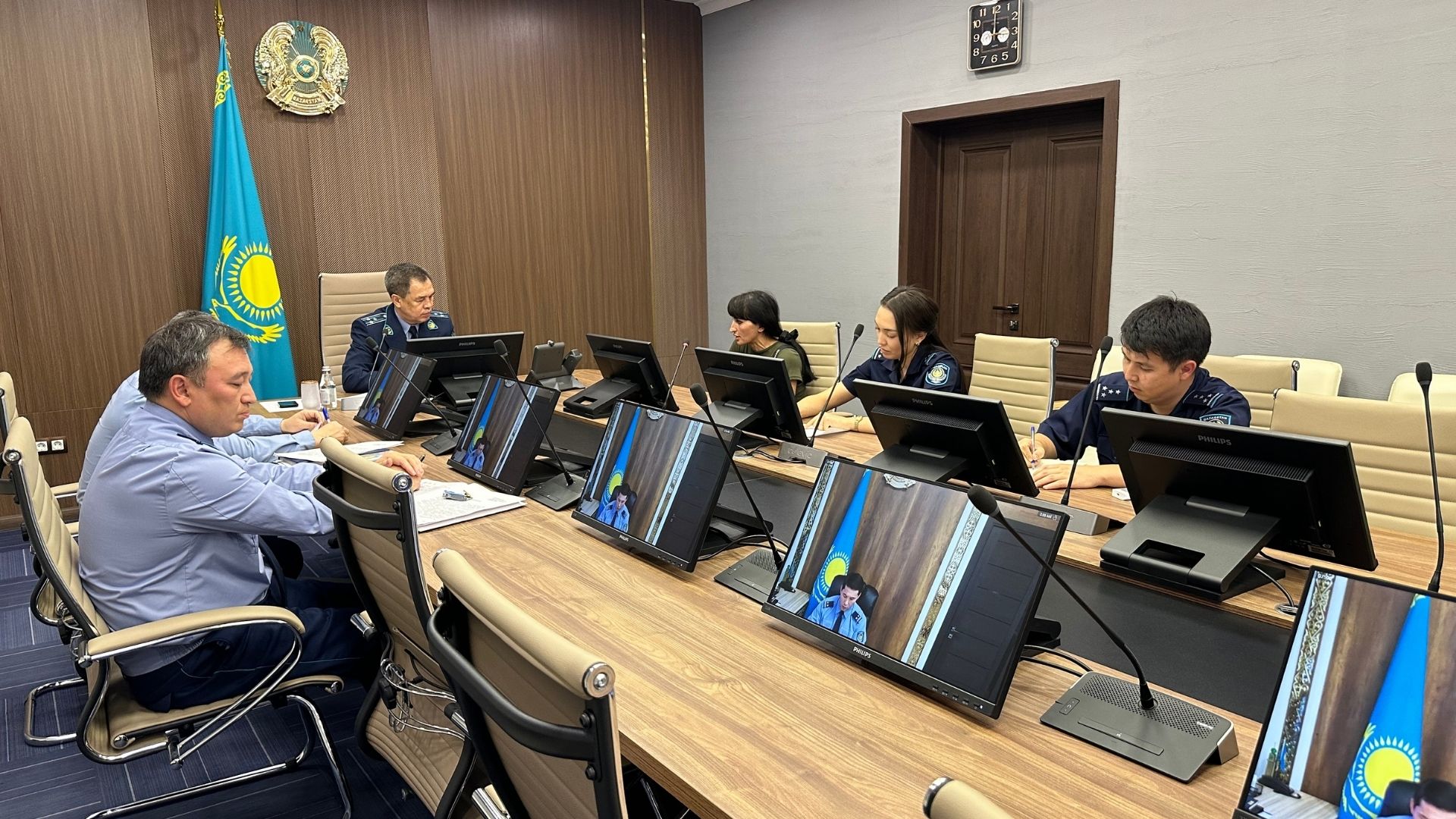 АЛМАТЫ ОБЛЫСЫ ПОЛИЦИЯ ДЕПАРТАМЕНТІНДЕ КЕЗЕКТІ АЗАМАТТАРДЫ ҚАБЫЛДАУ ӨТТІ