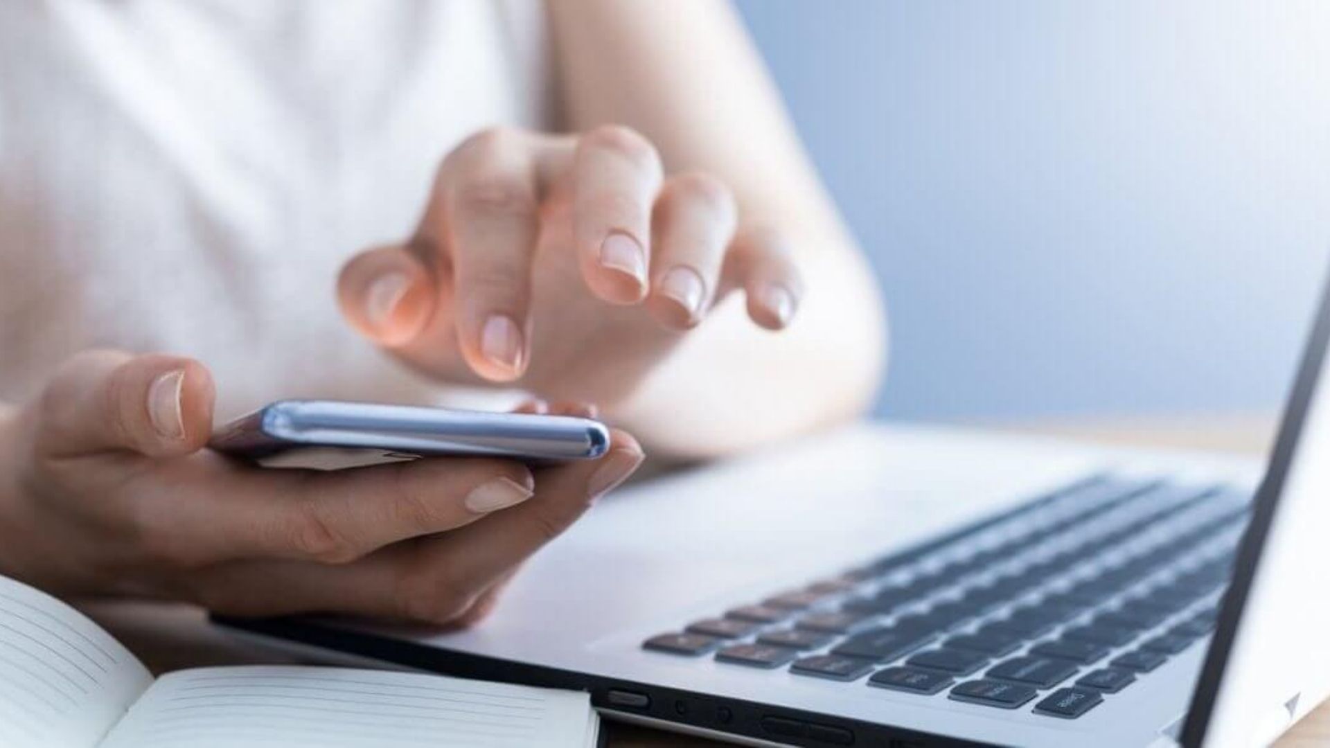 ЗЕЙНЕТАҚЫ ЖИНАҚТАРЫН ШЕШІП БЕРЕМІН ДЕП АЛДАҒАН ӘЙЕЛ ҰСТАЛДЫ