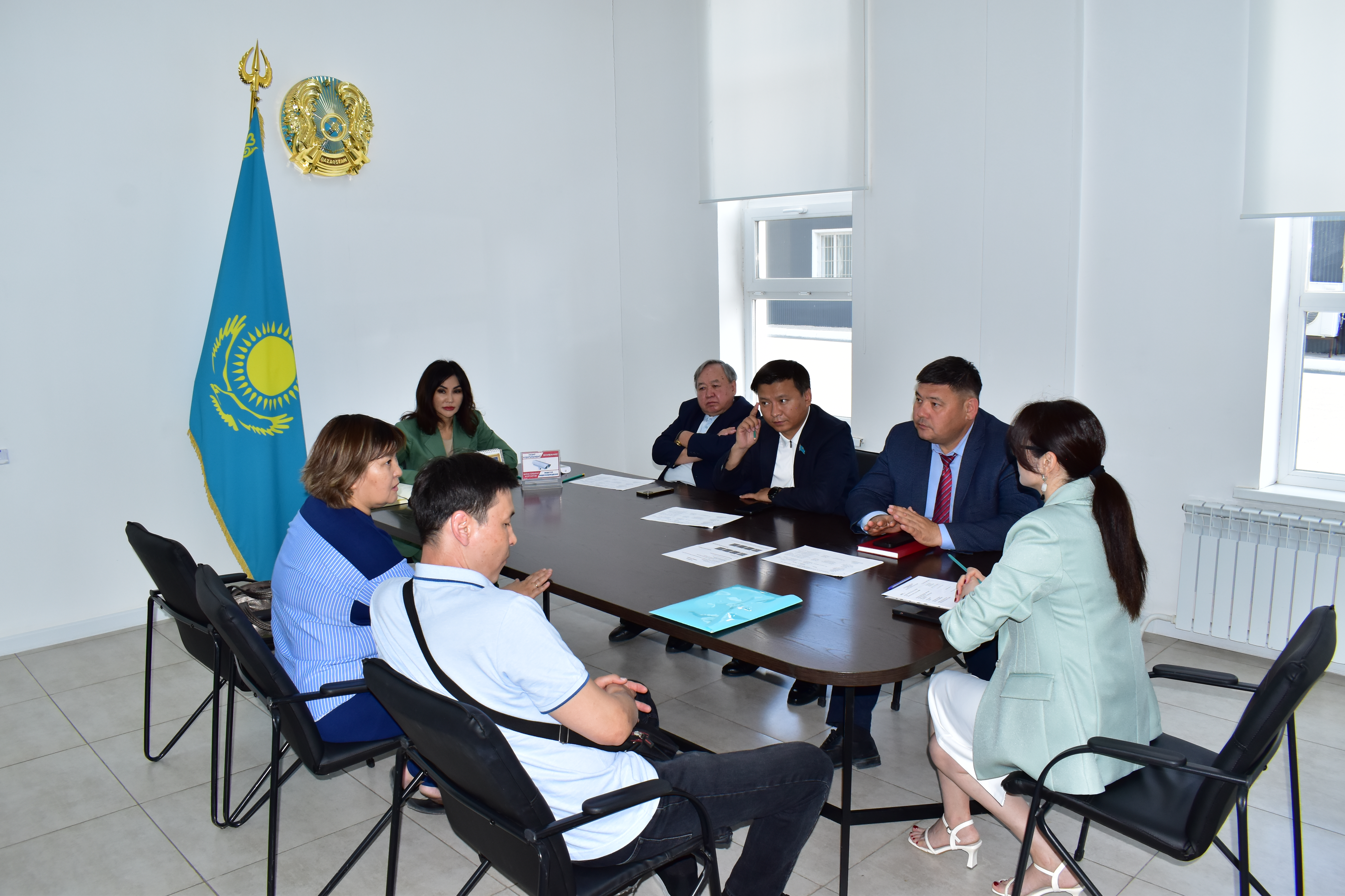 Азаматтарды қабылдау