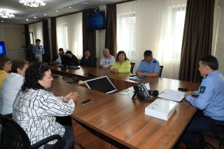 Столичная полиция наградила граждан, принимающих участие в охране общественного порядка