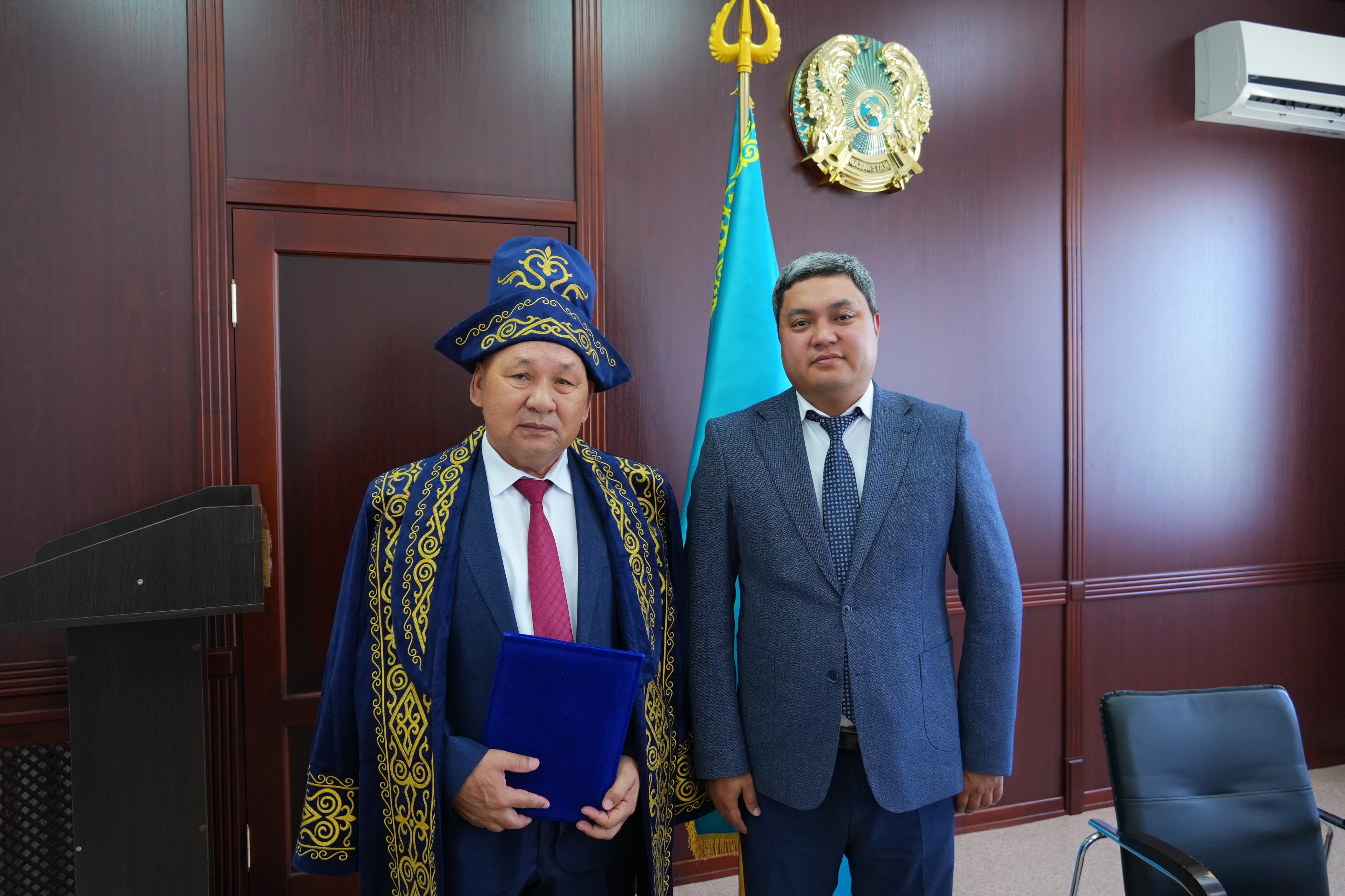ҚҰРМЕТПЕН ЗЕЙНЕТКЕРЛІККЕ  ШЫҒАРЫП  САЛДЫ