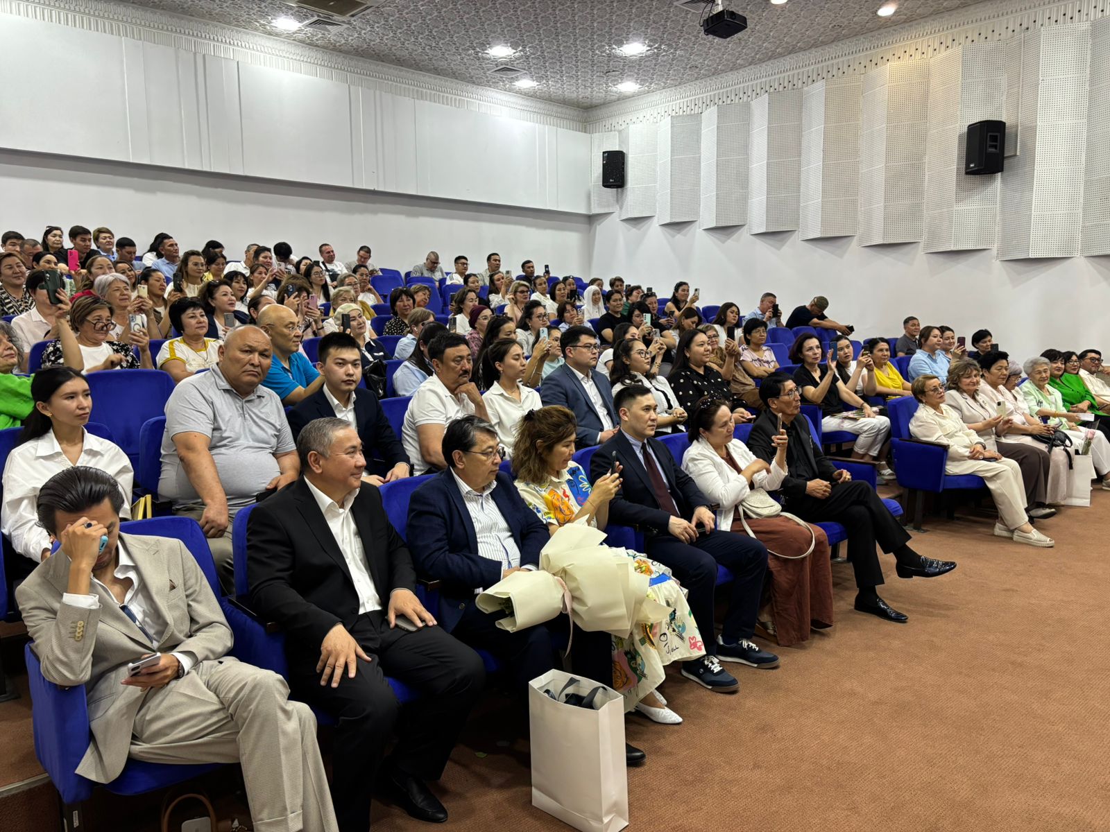 12 ИЮНЯ 2025 ГОДА ПРОВЕДЕНО ТОРЖЕСТВЕННОЕ МЕРОПРИЯТИЕ КО ДНЮ МЕДИЦИНСКОГО РАБОТНИКА