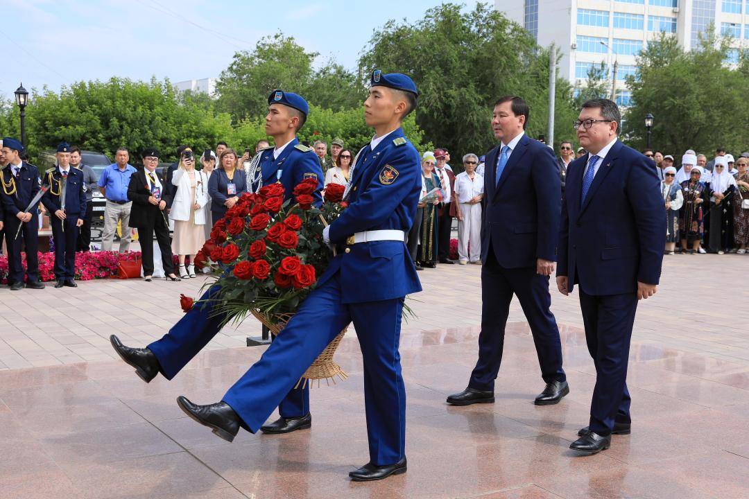 Ақтөбеде Әлия Молдағұлованы еске алу рәсімі өтті