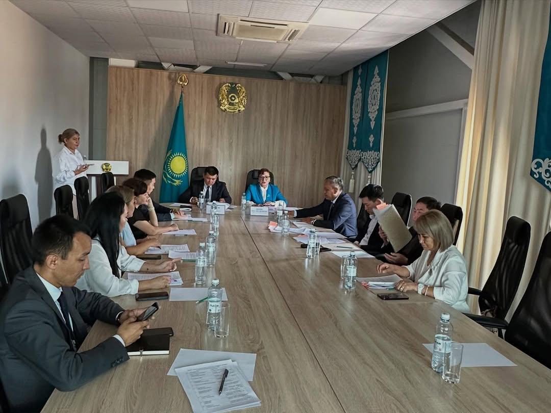 2025 жылғы 12 маусымда сағат 10.00 да VIII сайланған Алатау қаласының кезекті XVI сессиясы өтті.