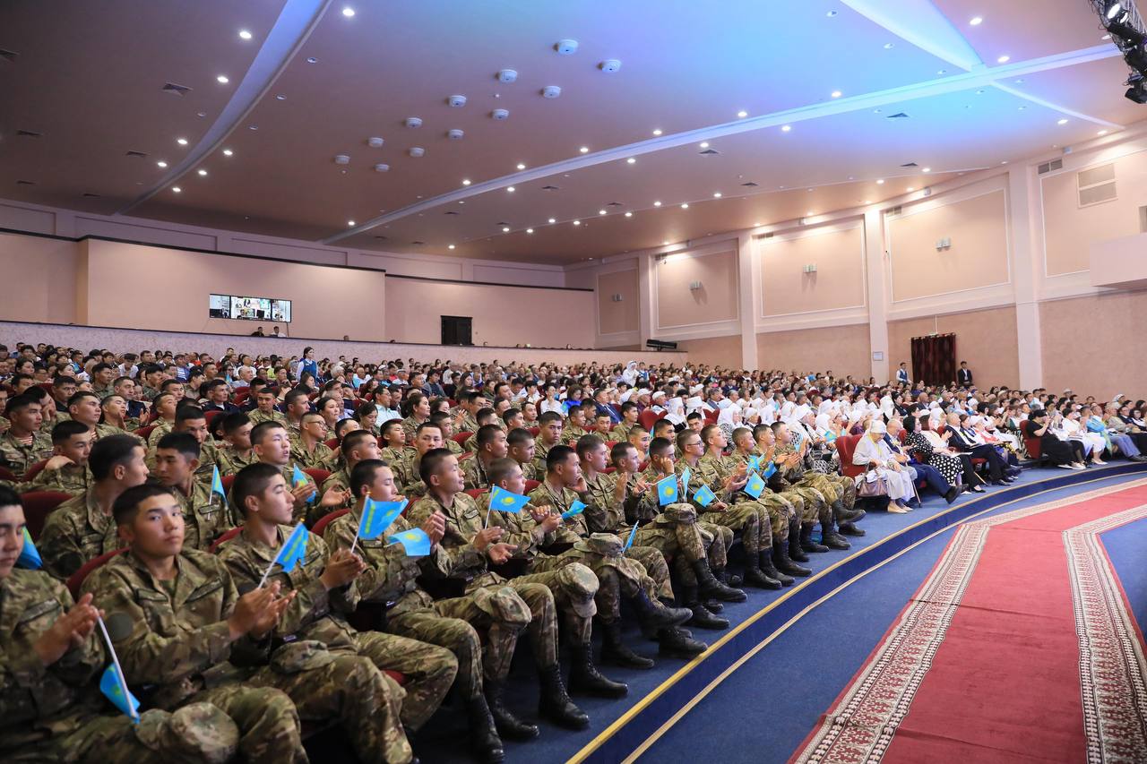 «Ғасырларға жалғасқан ерлік» республикалық форумы Әлия Молдағұлованың 100 жылдығына арналды