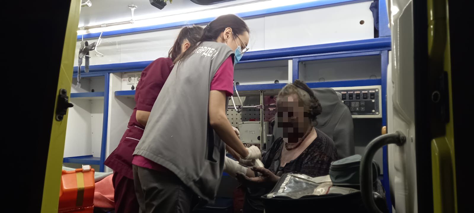 ТЖМ қызметкерлері өрт кезінде 19 адамды құтқарып, эвакуациялады