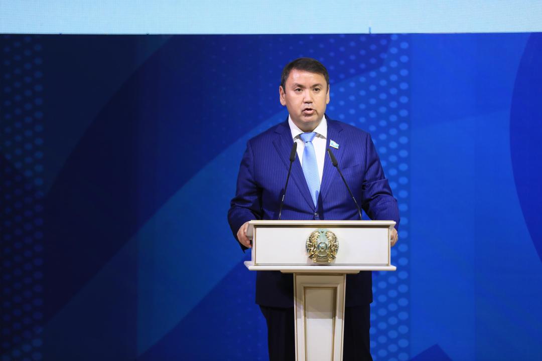 Республиканский форум «Подвиг, связующий века» приурочили к празднованию 100-летия Алии Молдагуловой