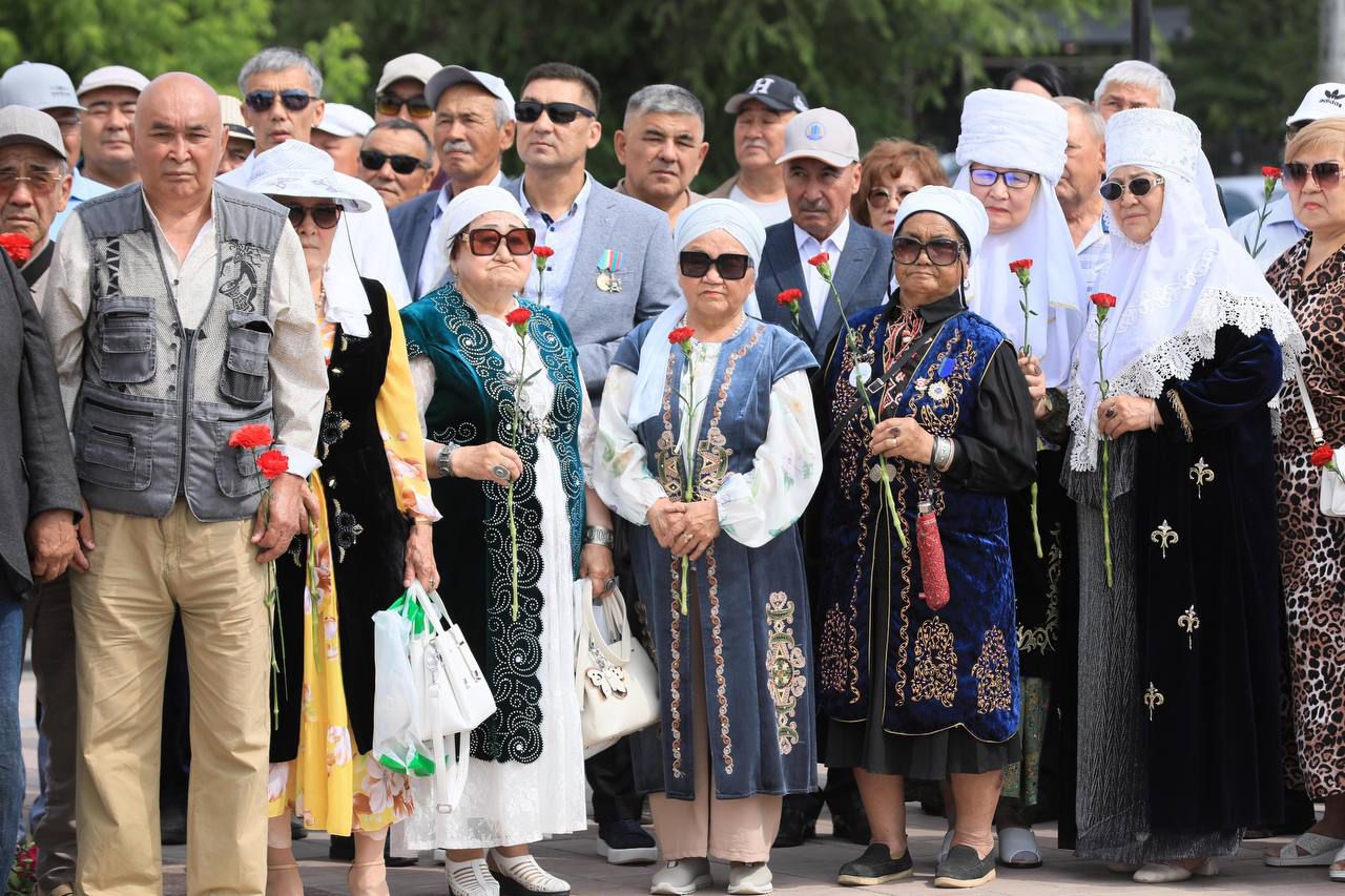 Ақтөбеде Әлия Молдағұлованы еске алу рәсімі өтті