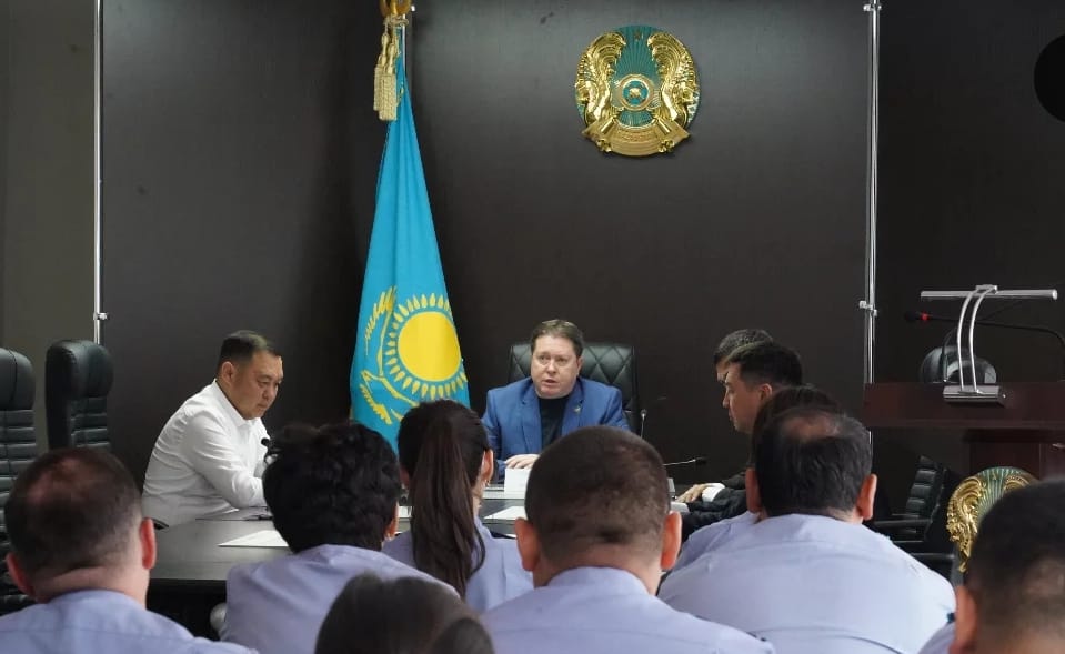 🔷Жаңа қауіптер мен бірлескен шешімдер: Қостанайда есірткі қылмысына қарсы іс-қимыл шараларын күшейту талқыланды