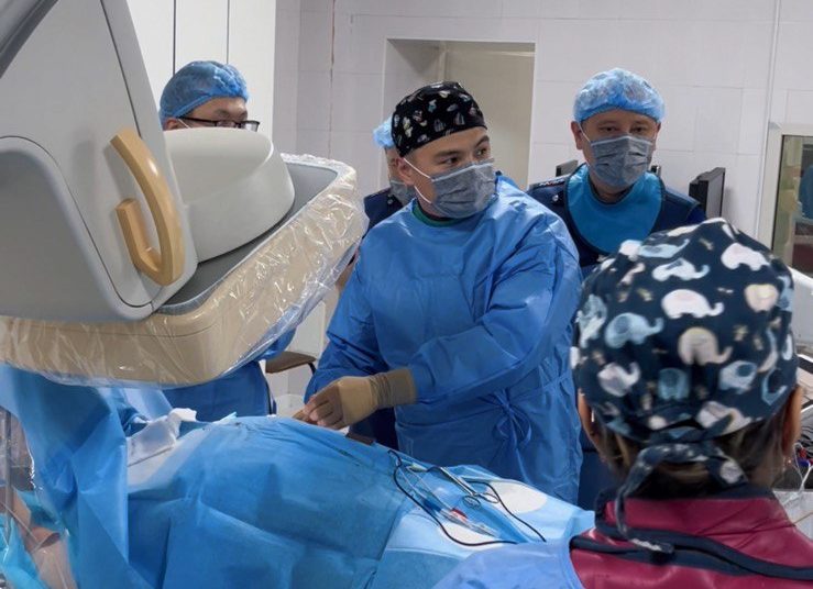 Жүрек еміндегі жаңа технология: қалалық кардиология орталығында шеберлік сағаты өтті