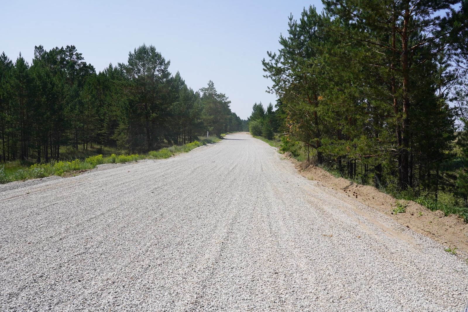 Бозтал ауылына апарар жол жөнделіп жатыр