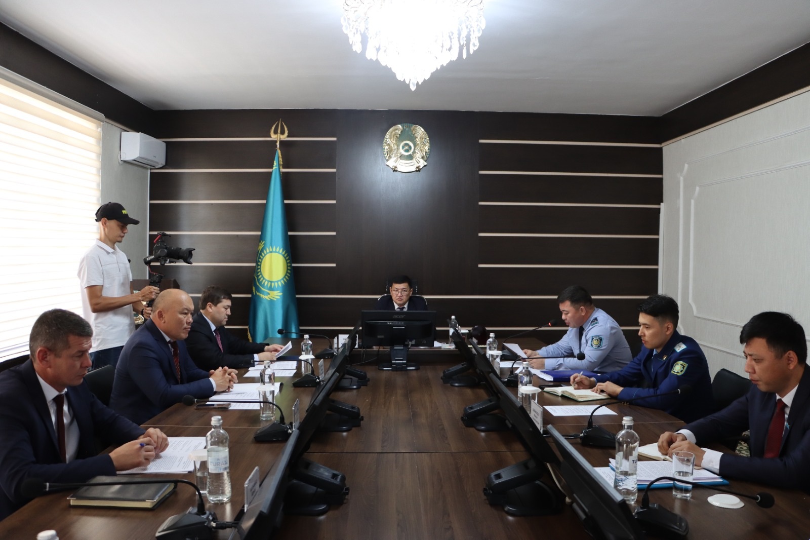 Шу ауданында "Заң мен тәртіп" қағидаты аясында кездесу өтті