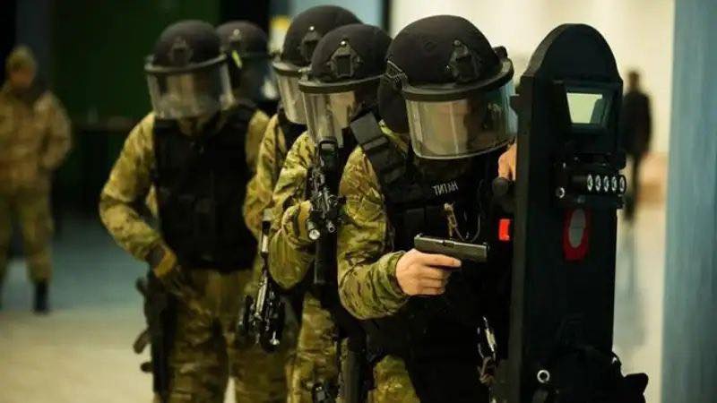 ЖЫЛЫОЙ АУДАНЫНДА “АНТИТЕРРОР - 2025” ОҚУ-ЖАТТЫҒУ ӨТКІЗІЛУДЕ