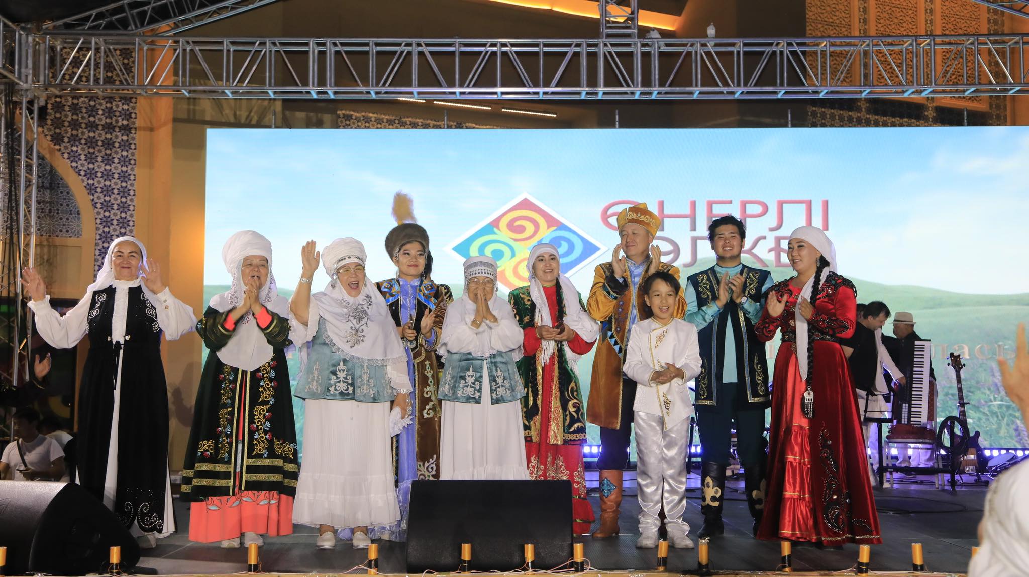 ТҮРКІСТАНДЫҚТАР «ӨНЕРЛІ ӨЛКЕНІҢ» КЕЛЕСІ КЕЗЕҢІНЕ ЖОЛДАМА АЛДЫ