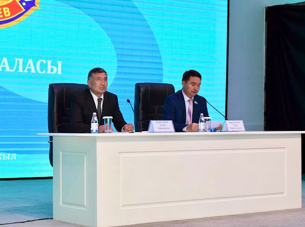 Қонаевта сасық иіс мүңкіп тұрады: қала әкімі сұраққа жауап берді