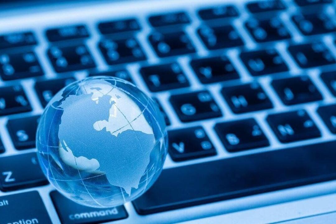 Дін онлайн: қазақстандық жастар үшін мүмкіндігі мен қаупі қандай?