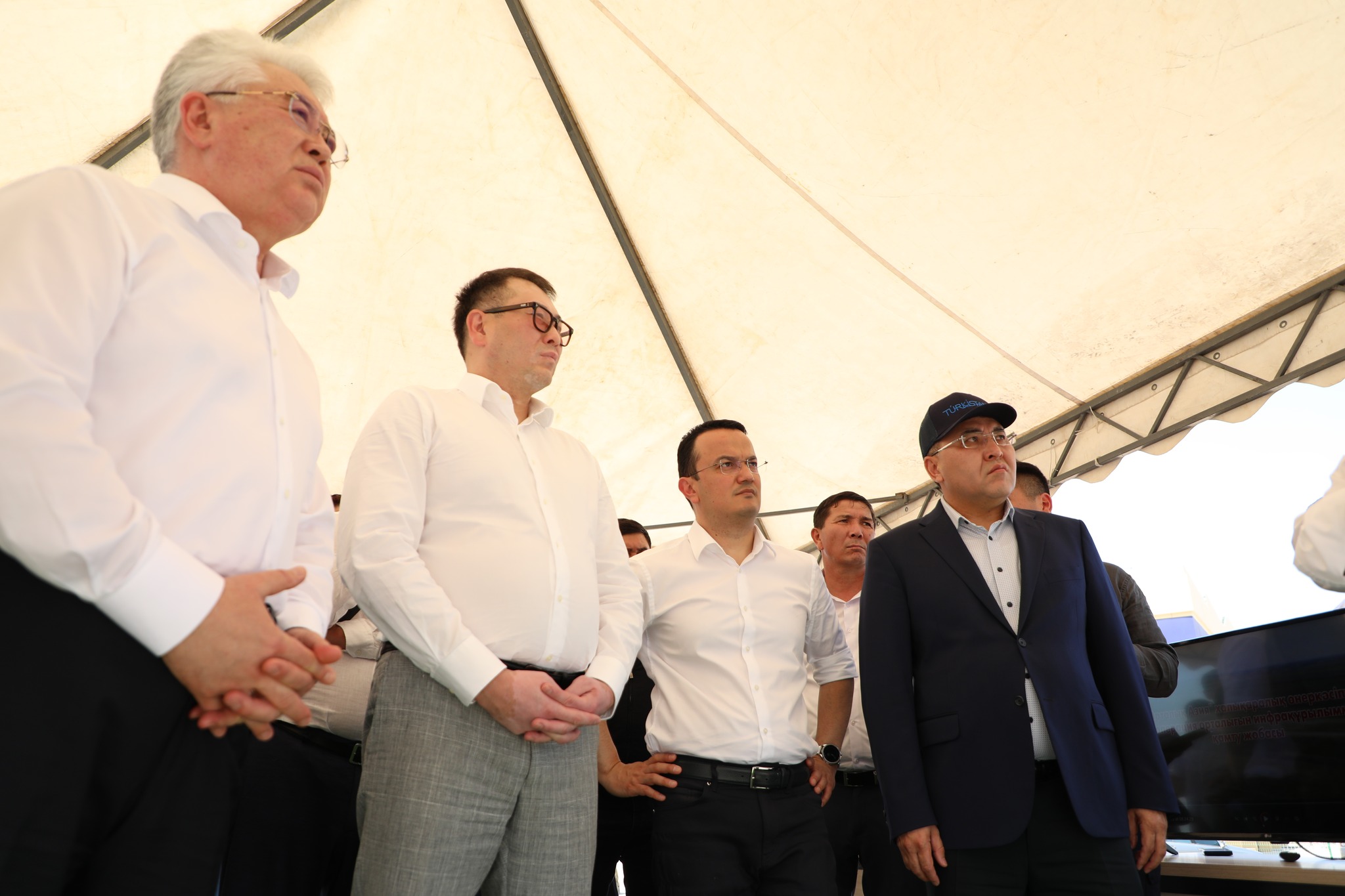 МАҚТААРАЛДА ХАЛЫҚАРАЛЫҚ ӨНДІРІСТІК КООПЕРАЦИЯ ОРТАЛЫҒЫН ҚҰРУДЫ ЖЕДЕЛДЕТУ ТАПСЫРЫЛДЫ