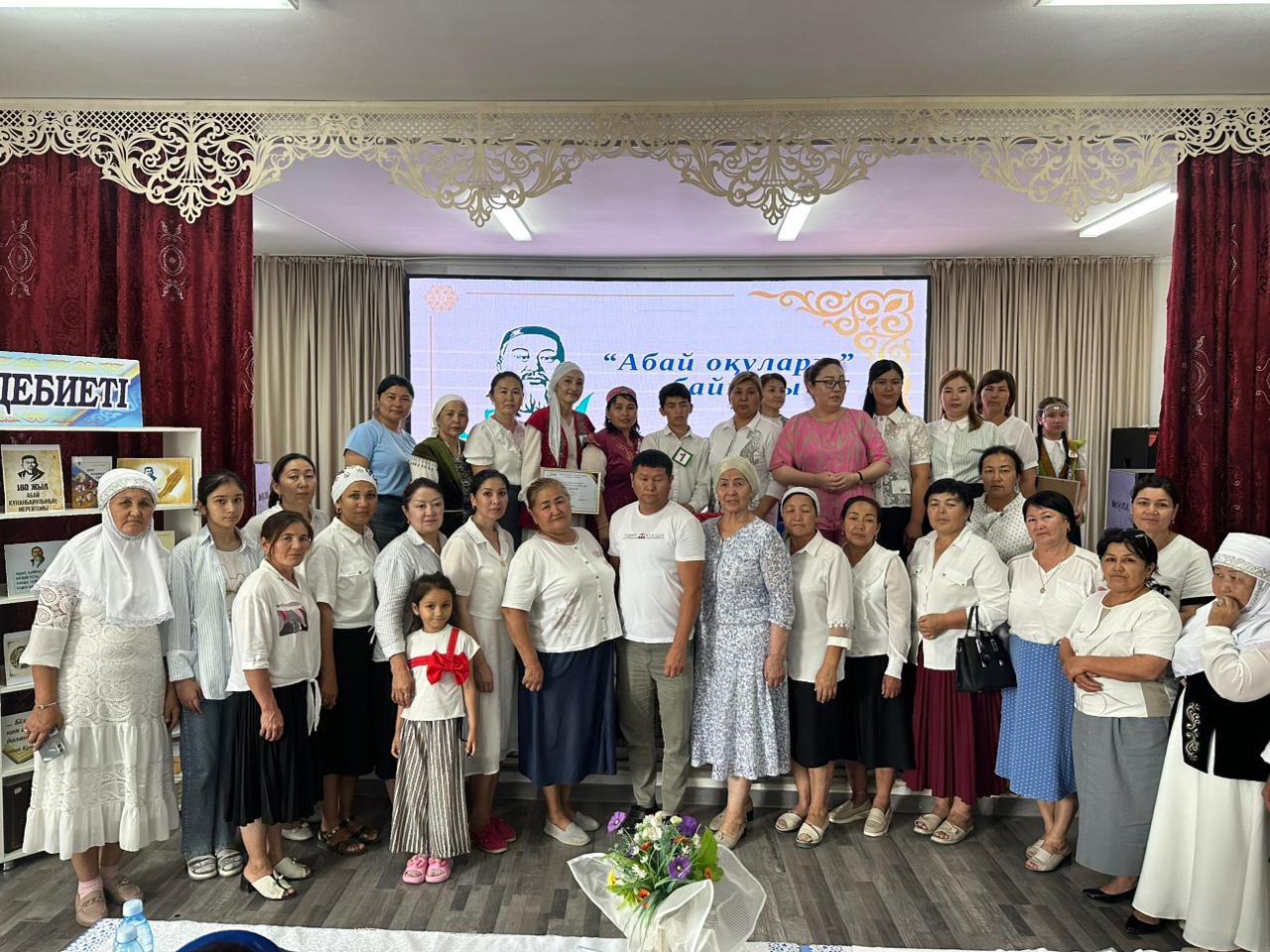 ТҮРКІСТАН ӨҢІРІНДЕ «АБАЙ ОҚУЛАРЫ» БАЙҚАУЫНЫҢ ІРІКТЕУ КЕЗЕҢІ ӨТТІ