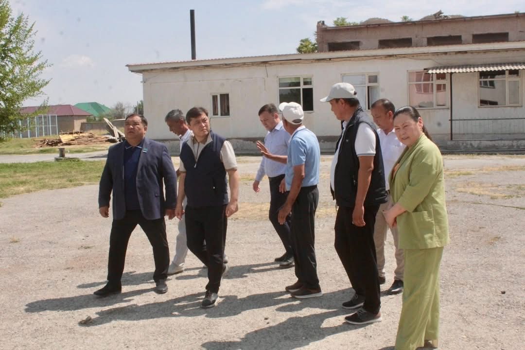 ОРДАБАСЫДА РЕНОВАЦИЯДАН ӨТІП ЖАТҚАН МЕКТЕПТЕР ҚАДАҒАЛАНДЫ