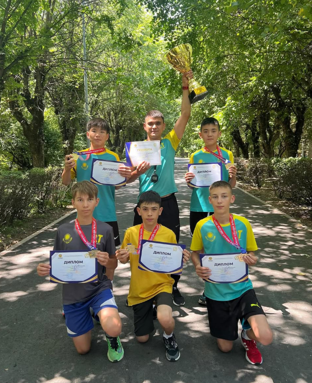 Республикада 1 орын