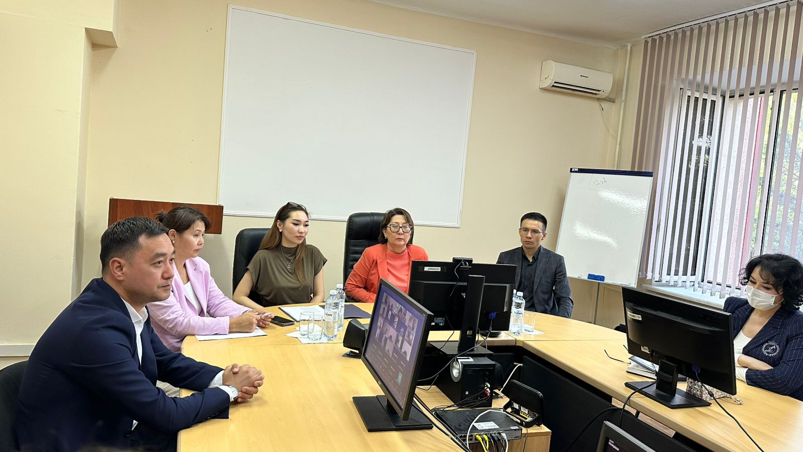 Еңбекті қорғау саласындағы заң мен тәртіп: парасаттылық қауіпсіздіктің негізі ретінде