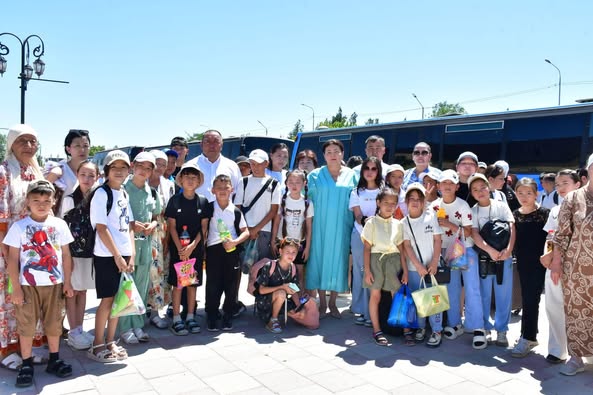 ТҮРКІСТАН: ОРДАБАСЫ АУДАНЫНАН 2 МЫҢ ОҚУШЫ ЖАЗҒЫ САУЫҚТЫРУ ЛАГЕРІНЕ БАРАДЫ