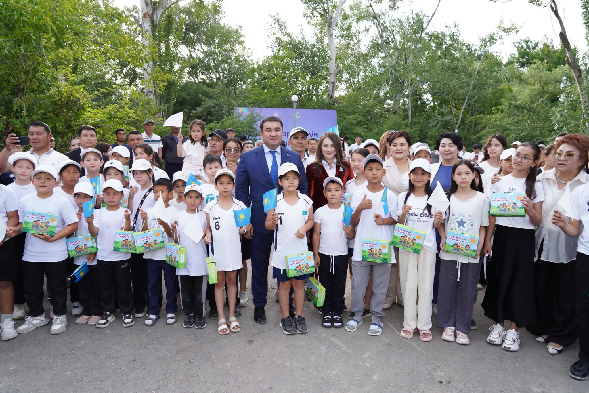 ТҮРКІСТАНДА ХАЛЫҚАРАЛЫҚ БАЛАЛАРДЫ ҚОРҒАУ КҮНІ МЕРЕКЕСІ ЖОҒАРЫ ДЕҢГЕЙДЕ АТАП ӨТІЛДІ