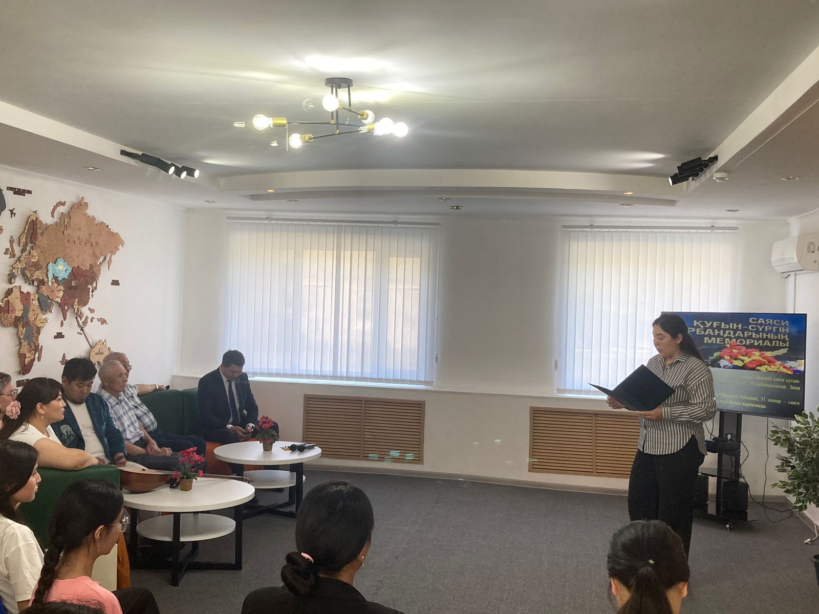 Әулиекөл өңірлік мемлекеттік архиві саяси құғын-сүргін құрбандарын және ашаршылық құрбандарын еске алу кездесуі туралы