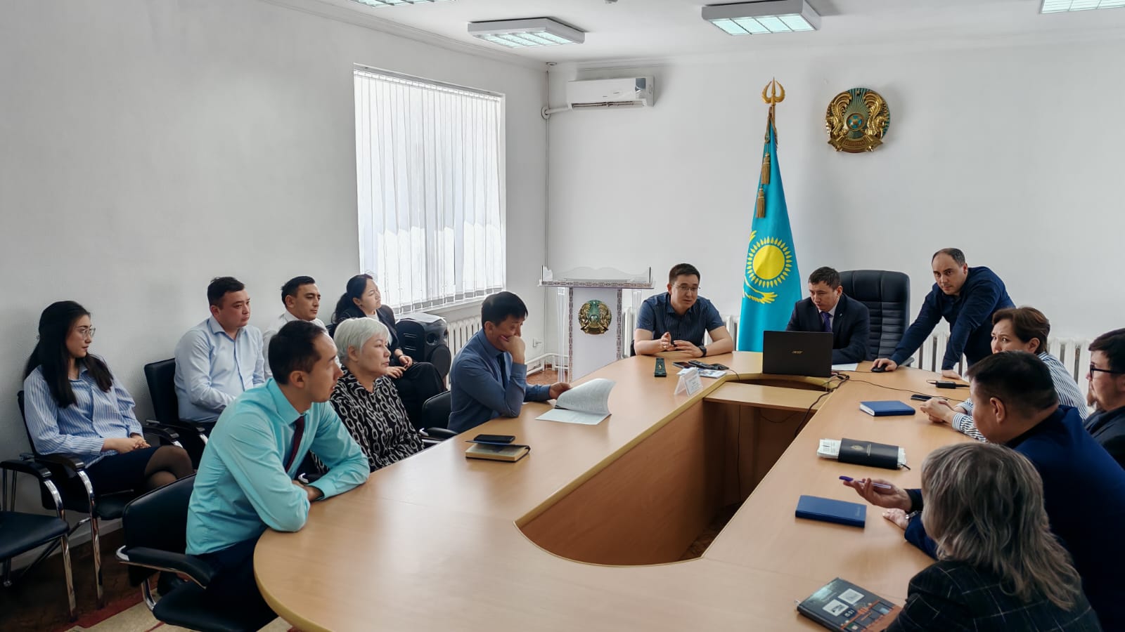Ақмола облысының Әділет департаментінде ҚР Президенті жанындағы Мемлекеттік басқару академиясының Ақмола облысы бойынша филиалының директоры Жаров Ержан Қайырұлының қатысуымен семинар өтті.