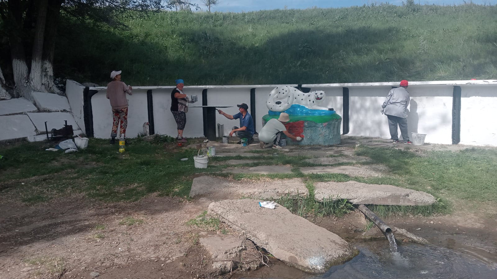 Таза Қазақстан акциясы аясында Теректі ауылдық округінде ұйымдастырылған "Бұлақ көрсең, көзін аш" акциясы