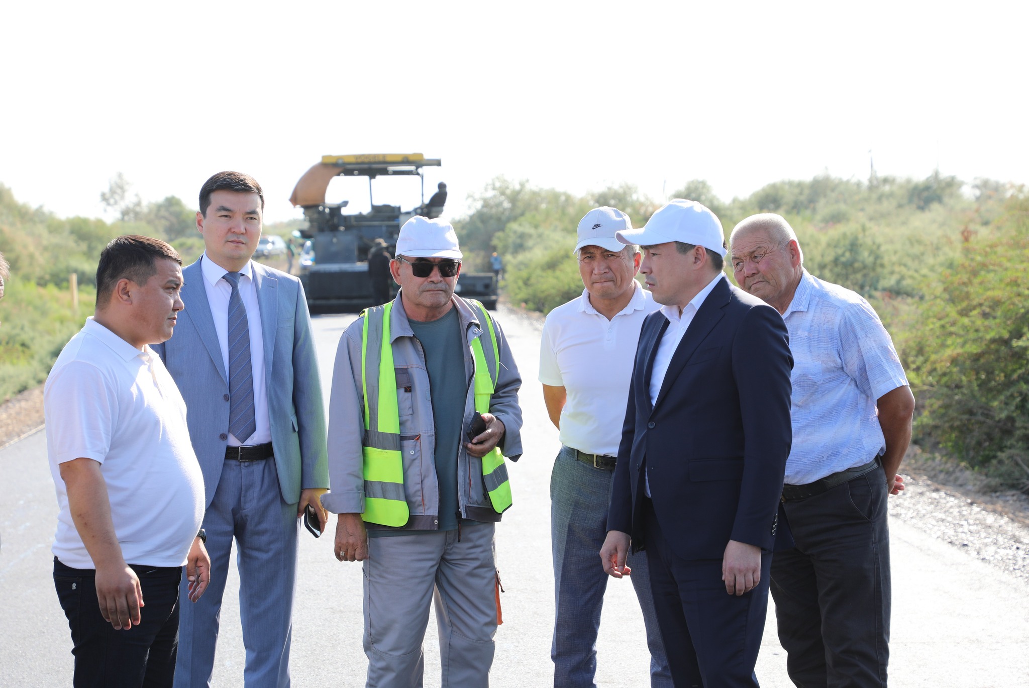 Ақсу – беркімбай кәлпе» бағытындағы жол құрылысы қарқынды жүруде