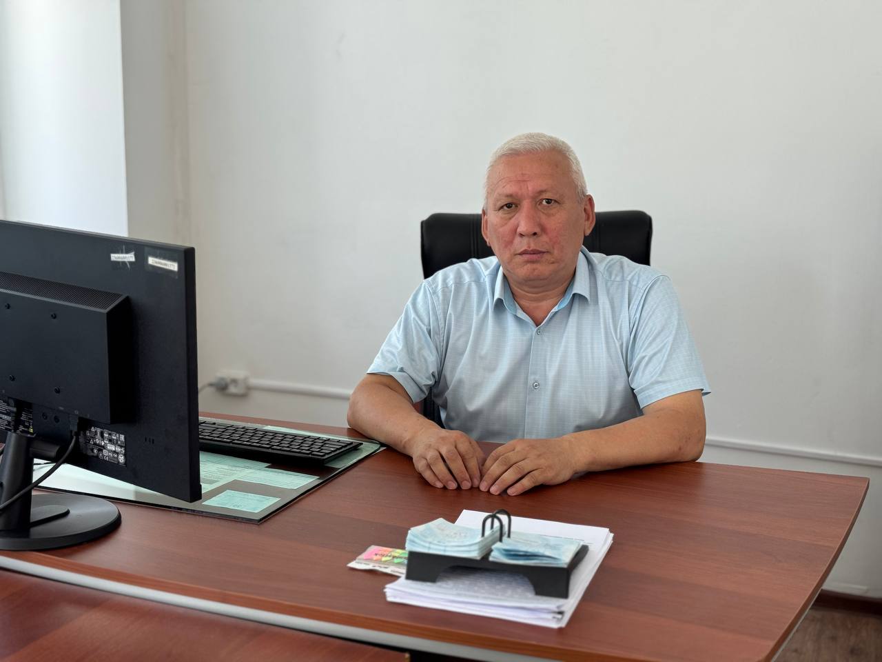 Служить народу — почёт и призвание