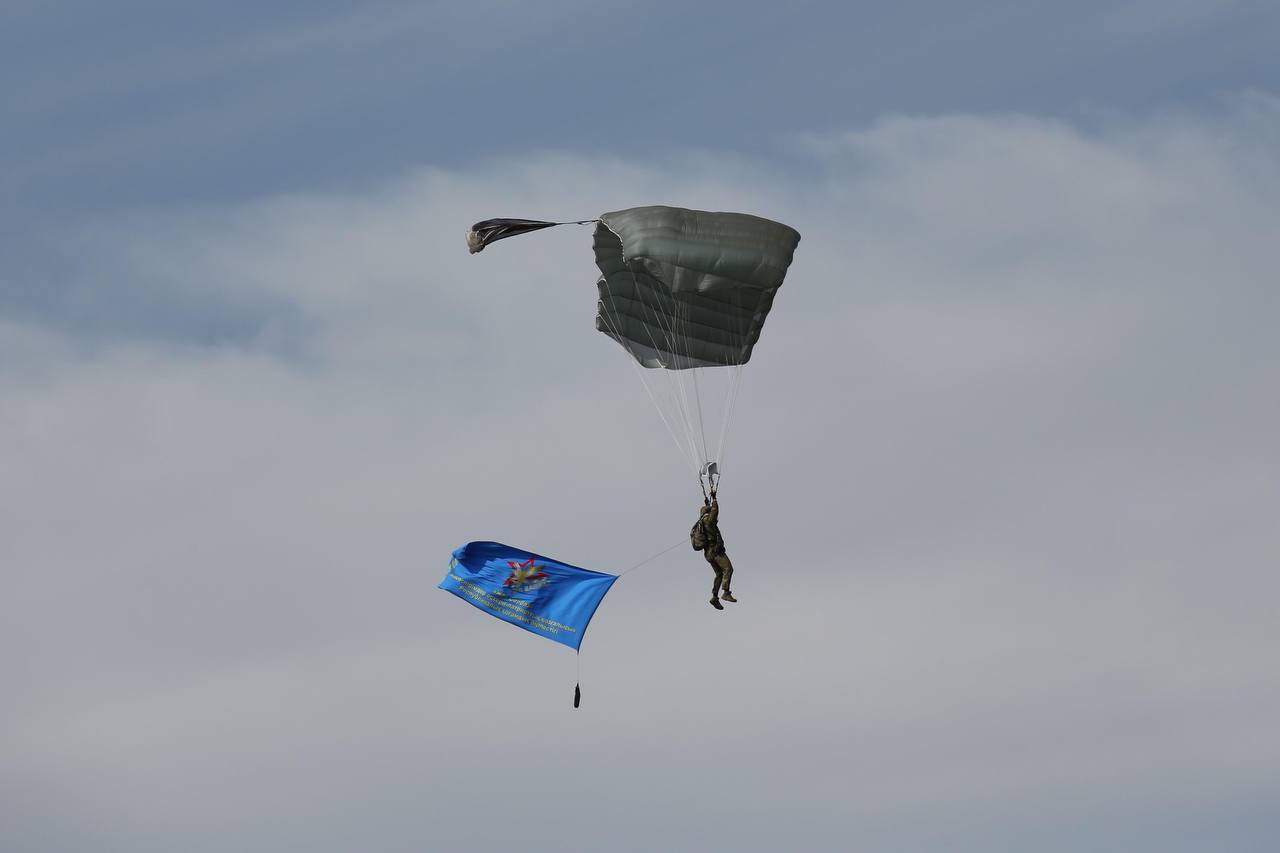 🇰🇿 22-28 маусым күндері Ақтөбе облысы Мәртөк ауданы Сарыжар ауылы маңында «Айбын-2025» Халықаралық әскери-патриоттық жастар жиыны өтеді.
