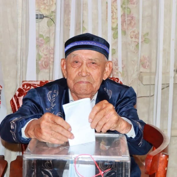 Бүгін Бәйтерек ауданының Январцев, Чиров және Зеленов ауылдық округтерінде әкім сайлауы өтуде. Бұл – ел болашағына бейжай қарамайтын әрбір азамат өз таңдауын жасайтын шешуші сәт.