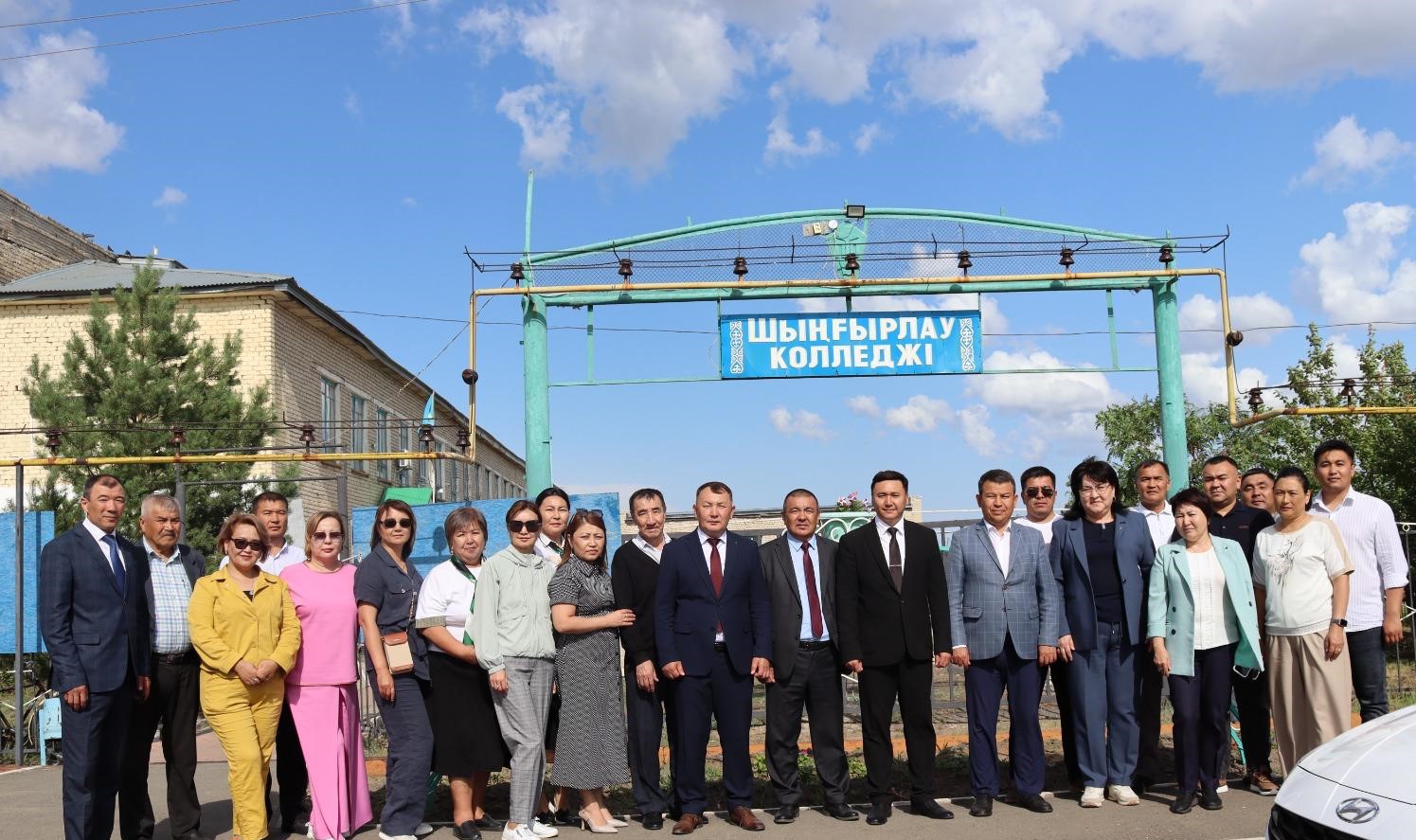 Шыңғырлау колледжінің тыныс-тіршілігімен танысты