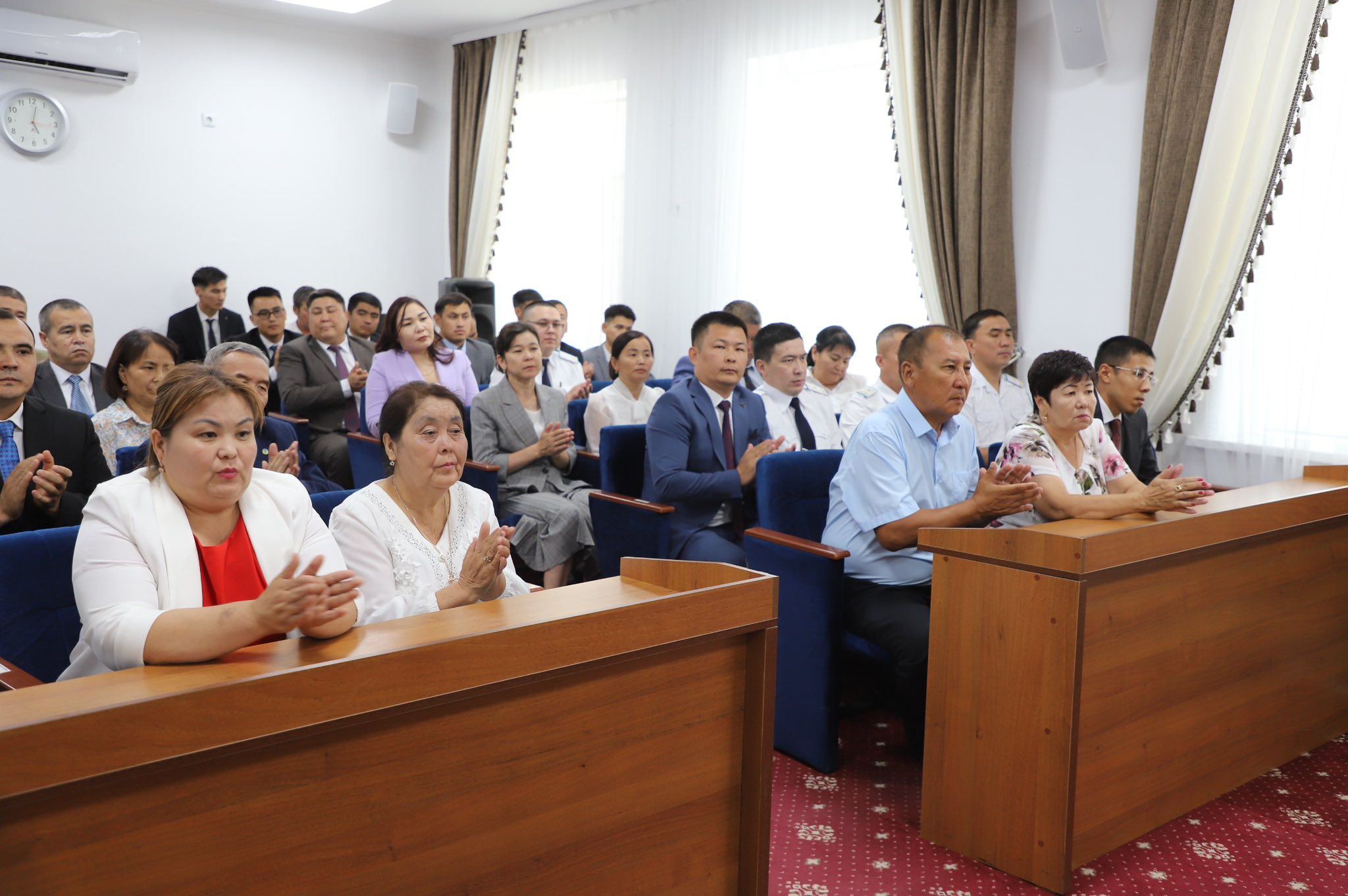 Civil service workers awarded