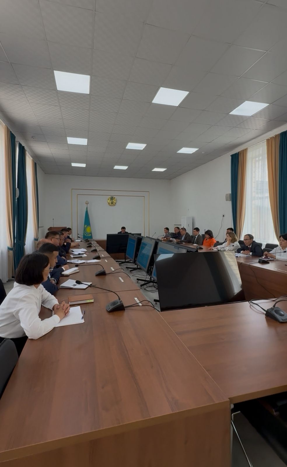 Состоялось очередное заседание комиссии по предупреждению коррупции при акимате района