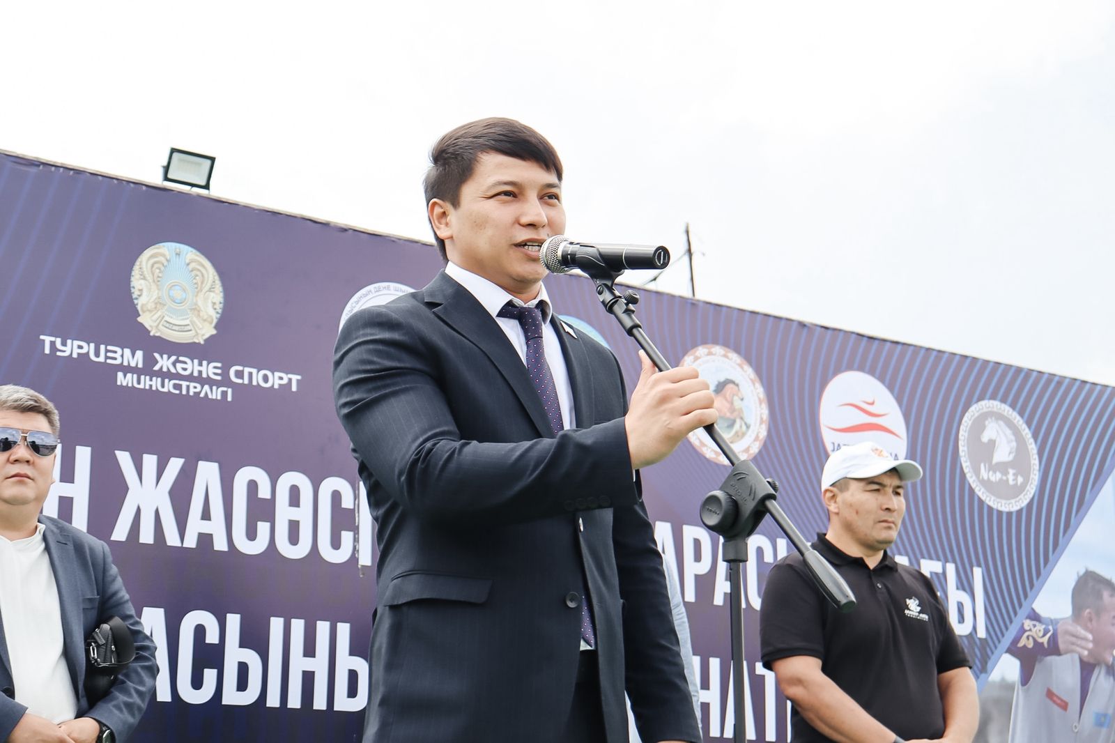 ОРАЛ ҚАЛАСЫНДА ЖАМБЫ АТУДАН ЖАСӨСПІРІМДЕР АРАСЫНДАҒЫ ҚАЗАҚСТАН РЕСПУБЛИКАСЫНЫҢ ХІ ЧЕМПИОНАТЫ БАСТАЛДЫ