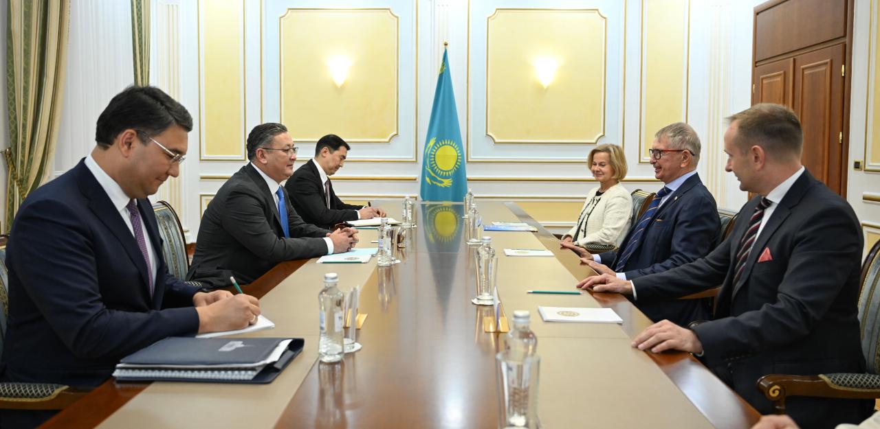 Қазақстан СІМ басшысы «POLFARMA Group» поляк компаниясының басшылығымен кездесу өткізді