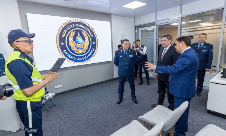 Олжас Бектенов Президент тапсырмасы бойынша өтіп жатқан «Заң және тәртіп» апталығы аясында ІІМ Басқару академиясының ашылуына қатысты
