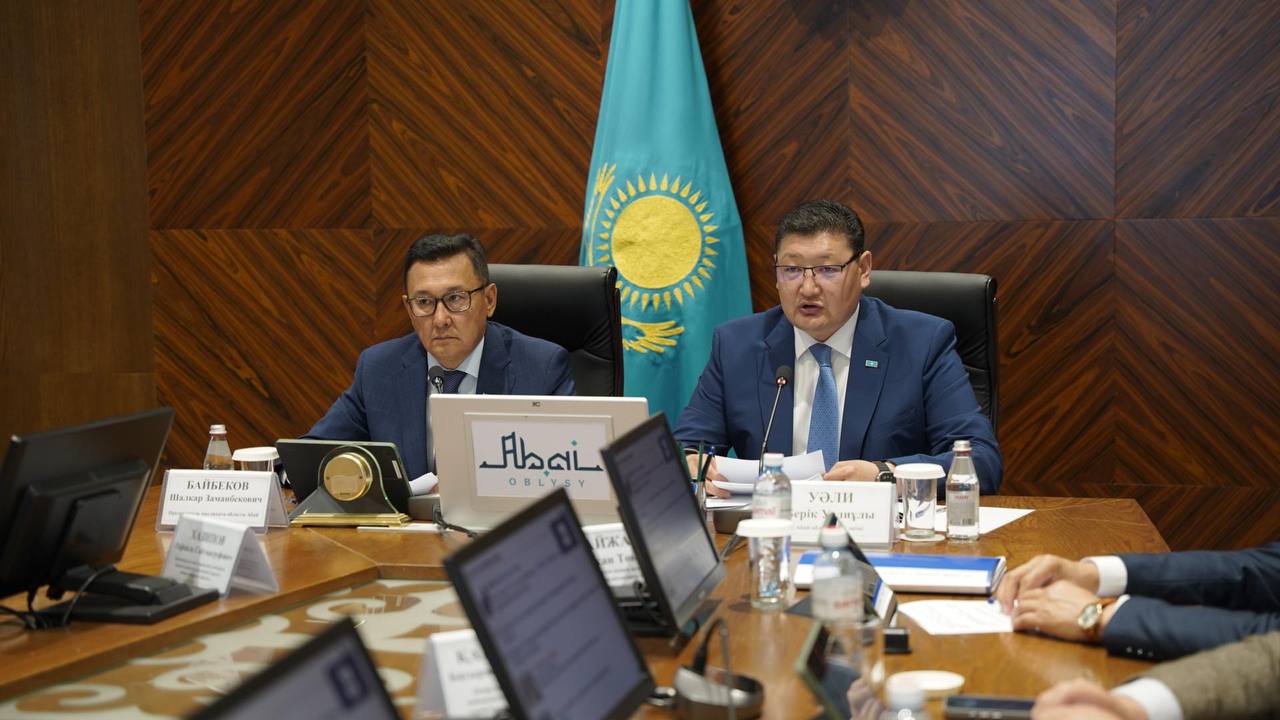 Абай облыстық мәслихатының XXVIII кезекті сессиясы өтті.