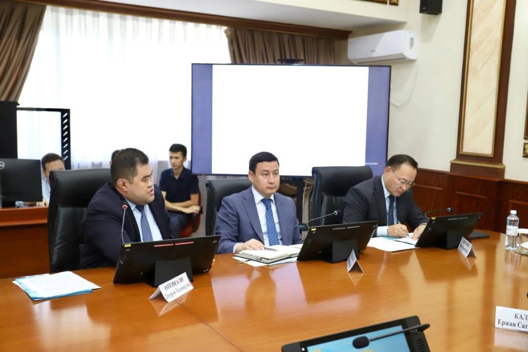 Облыс әкімдігінде құрылысы аяқталмаған тұрғын үйлердің мәселесі талқыланды