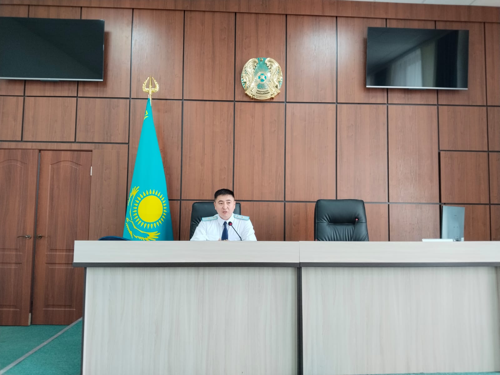 Біржан сал ауданында прокурордың бизнес қауымдастықпен кездесуі