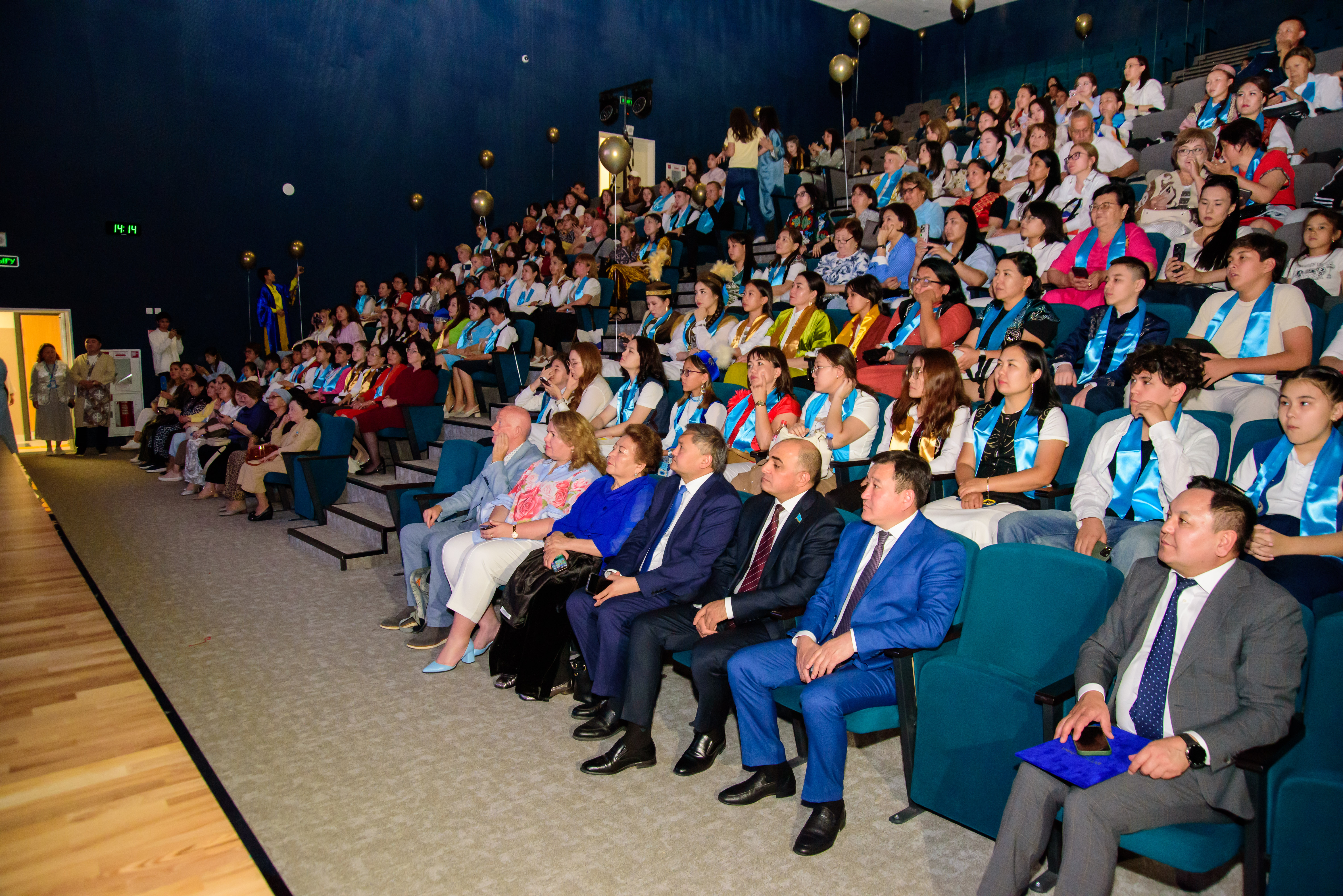 Министр науки и высшего образования поздравил казахстанских школьников, прошедших в финал международной олимпиады KGL Contest