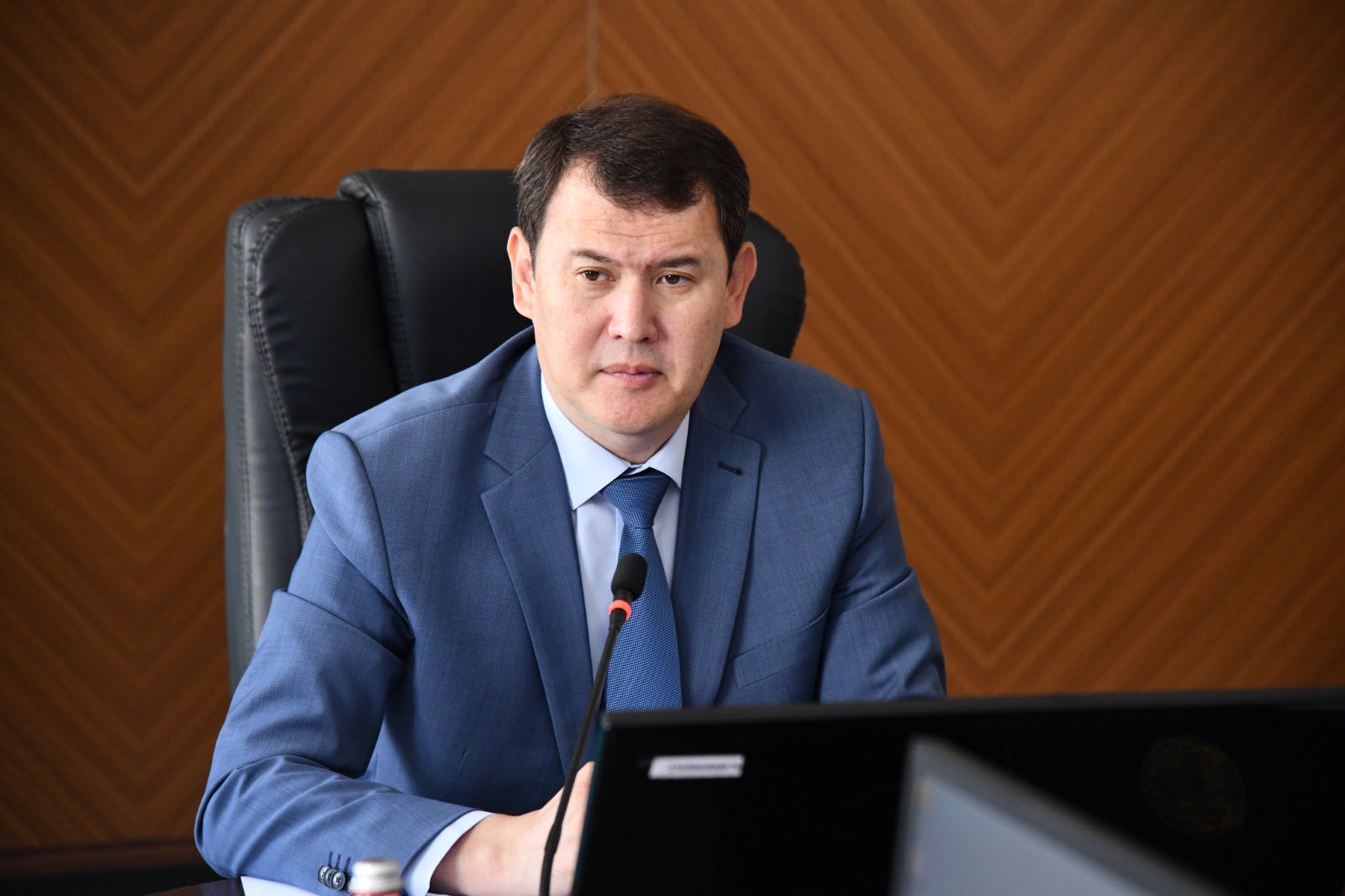 ӘРБІР МӘСЕЛЕ БОЙЫНША ТИЯНАҚТЫ ЖҰМЫС ЖҮРГІЗУ ҚАЖЕТ