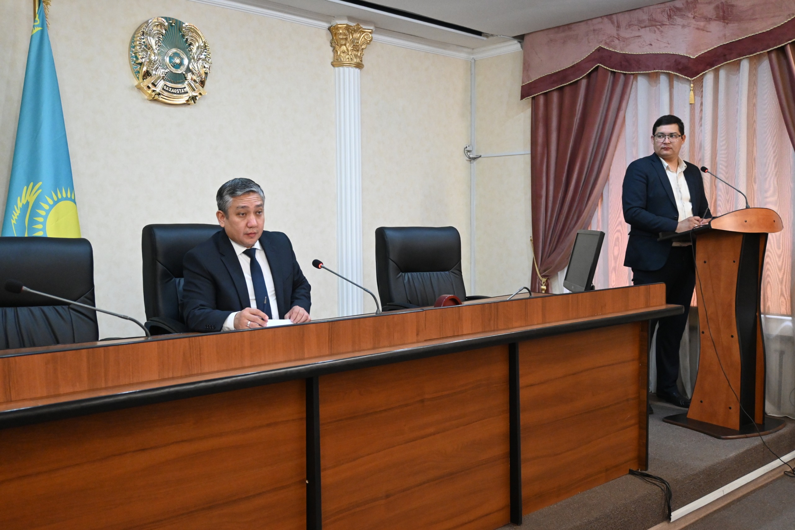 Әкімнің Сандықтау ауданының коммуналдық қызметтерімен кездесуі