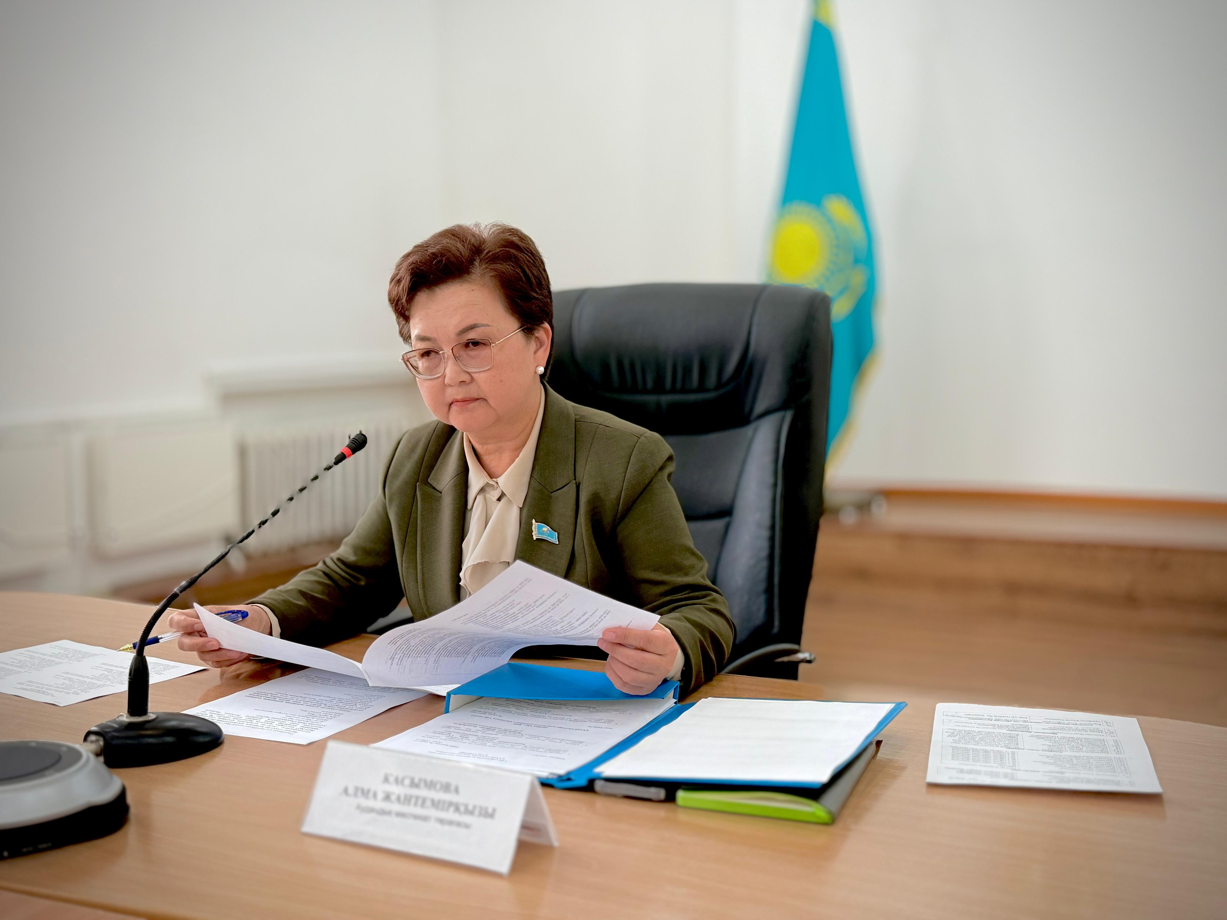 Аудандық мәслихаттың 33 кезектен тыс сессиясы өткізілді