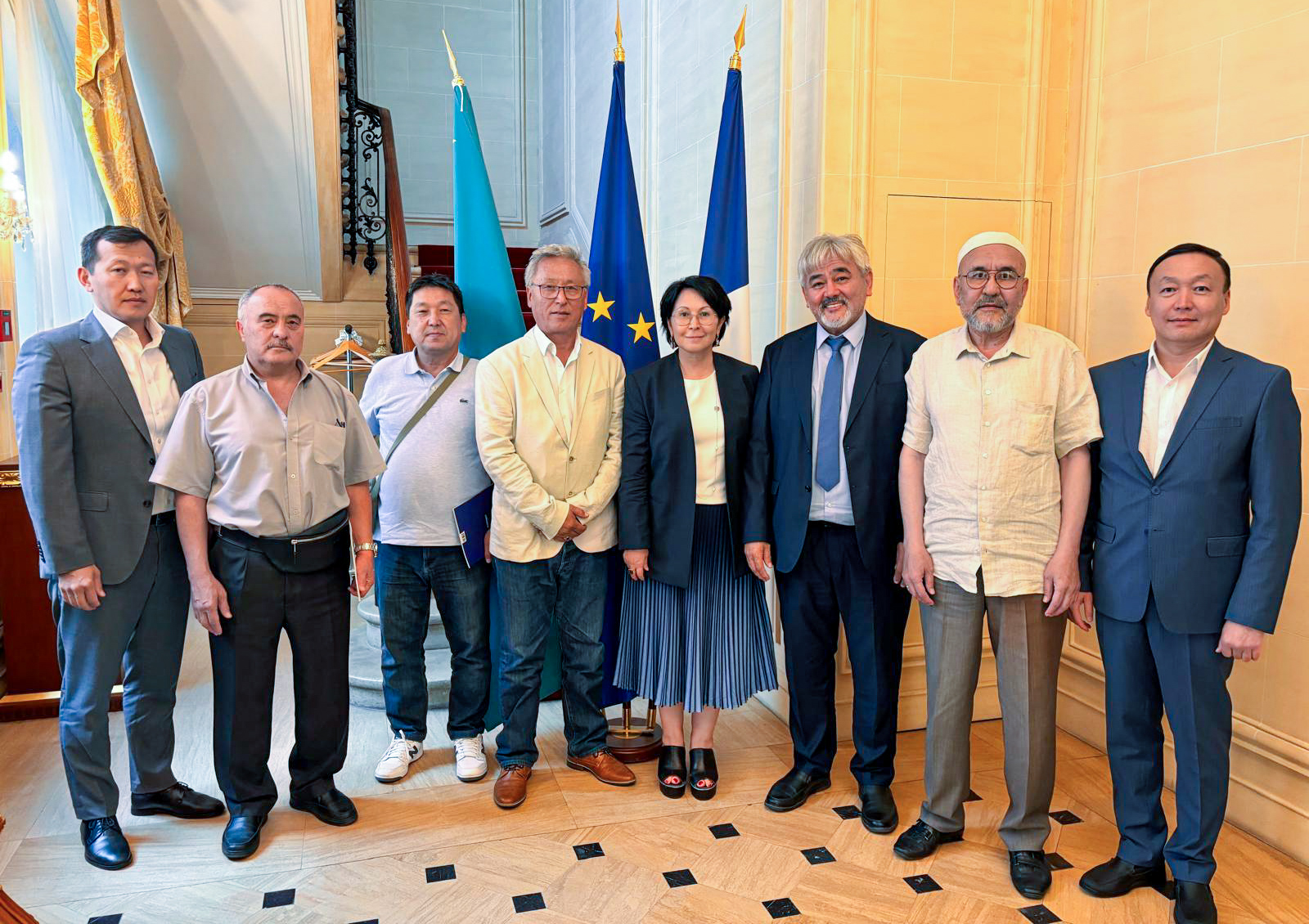 Қазақ диаспорасының беделді өкілдерімен кездесу туралы